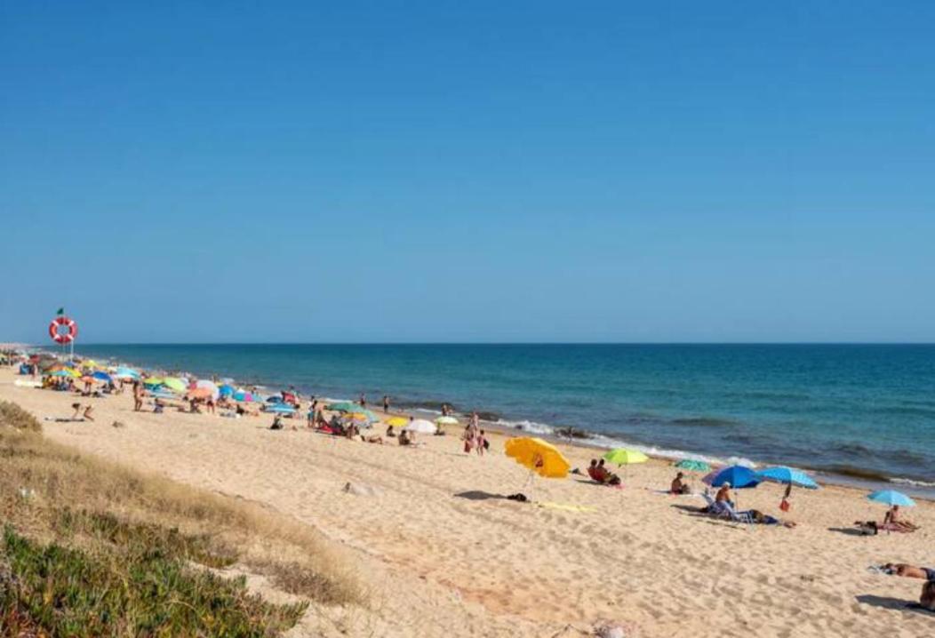 Blife Faro Beach Hostel & Rooms 外观 照片