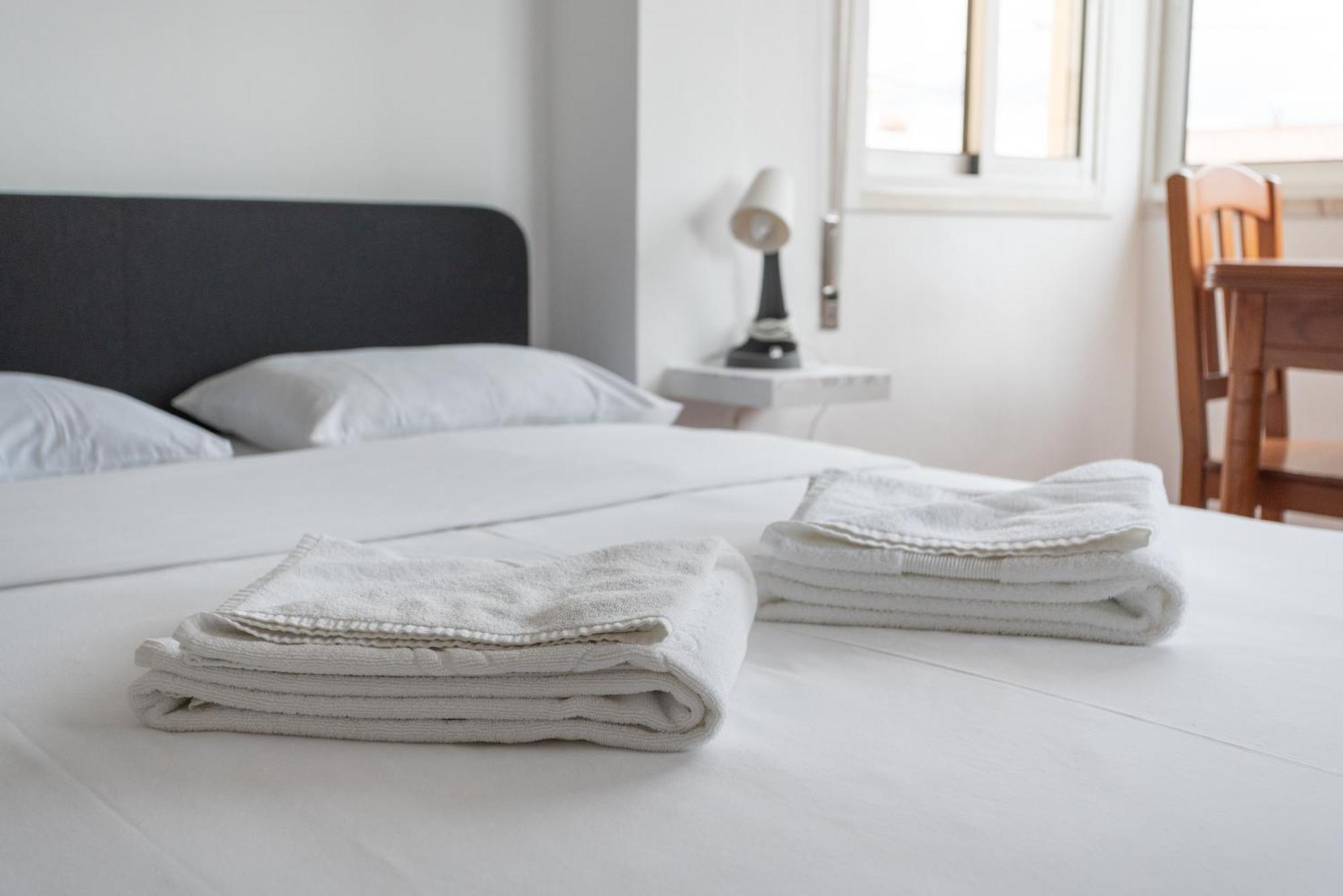 Blife Faro Beach Hostel & Rooms 外观 照片
