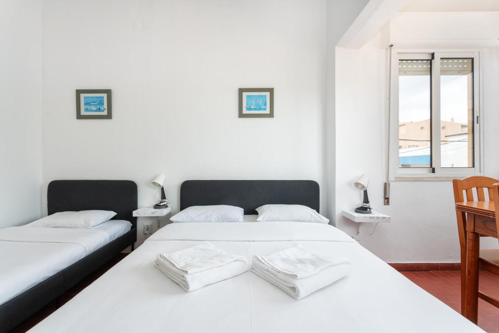 Blife Faro Beach Hostel & Rooms 外观 照片