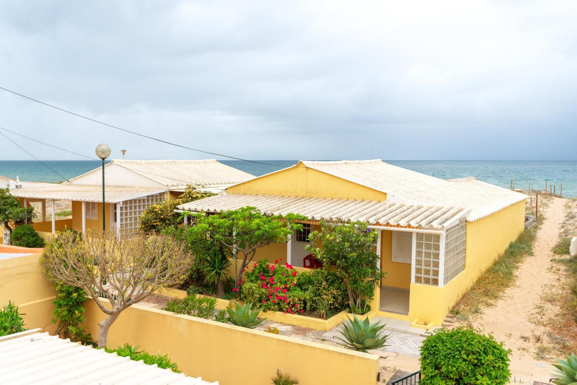 Blife Faro Beach Hostel & Rooms 外观 照片